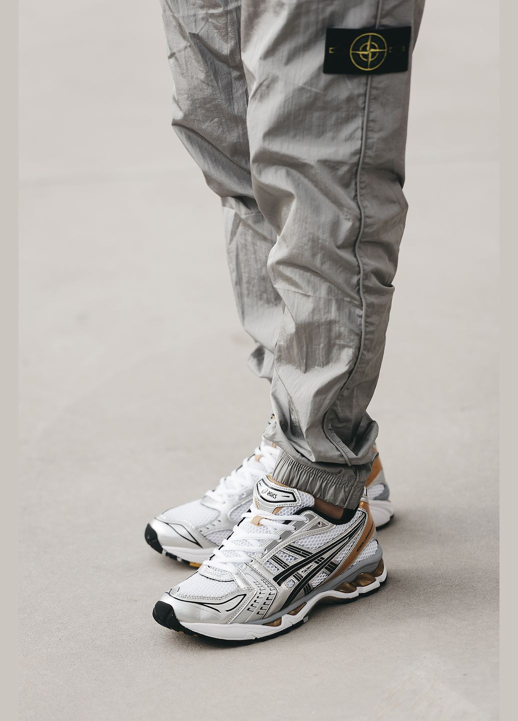 Кроссовки женскиеи и мужские Asics Gel-Kayano 14 grey black gold | Асикс Гель-Каяно 14 серые черные No Brand серые всесезоны (315155239)