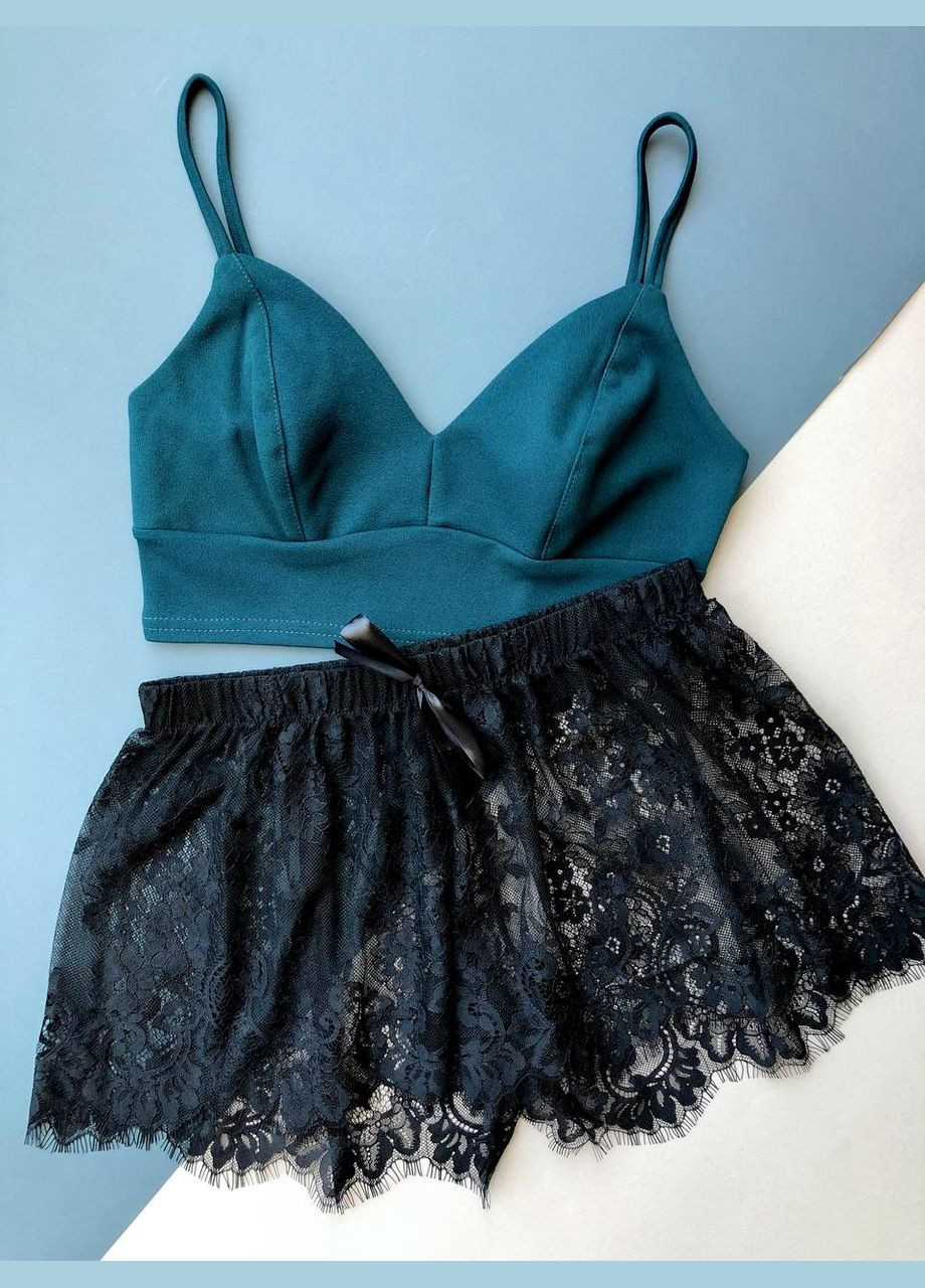 Зеленая всесезон комплект топ и шорты Exclusive