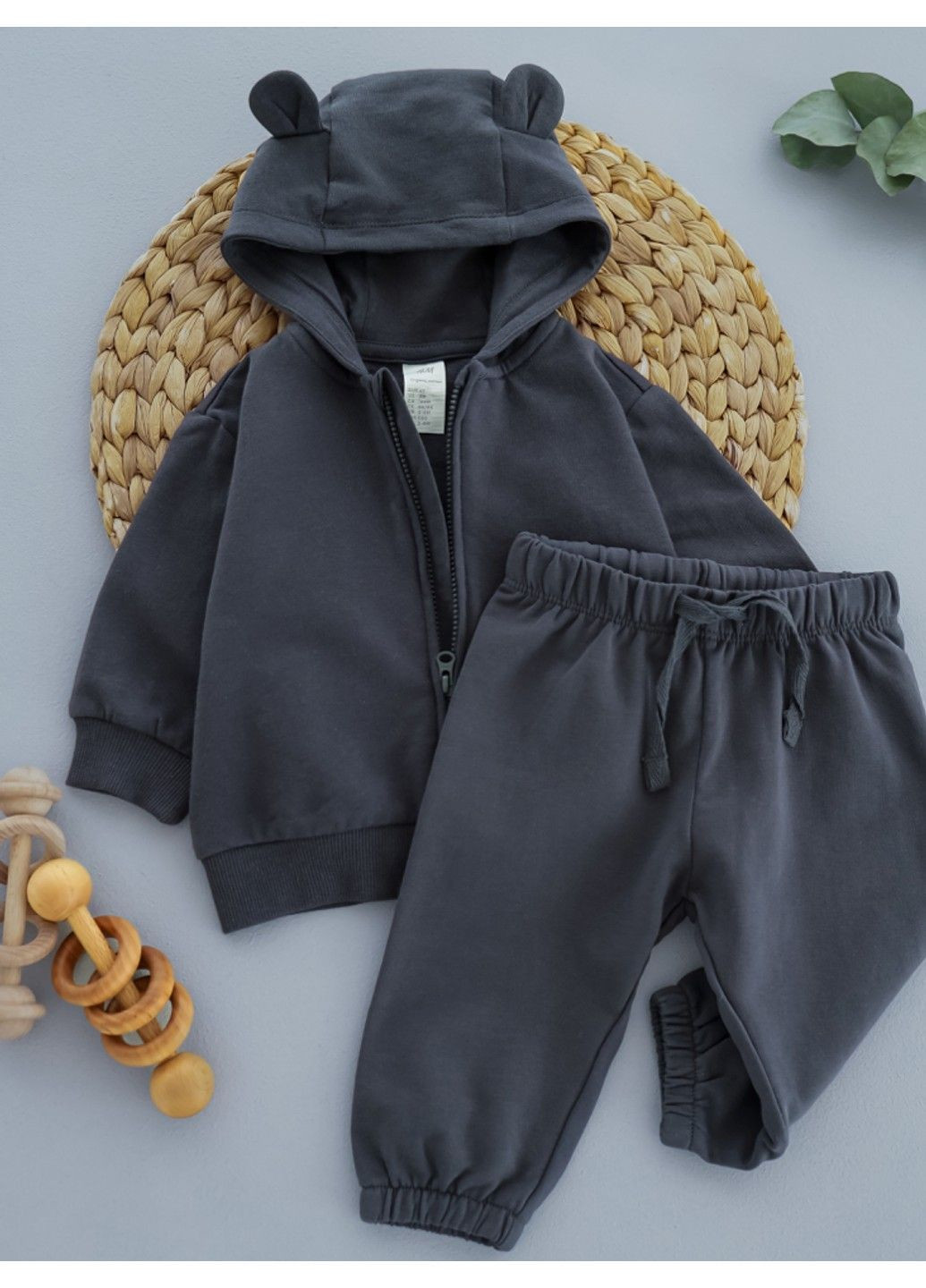 Черный демисезонный костюм H&M