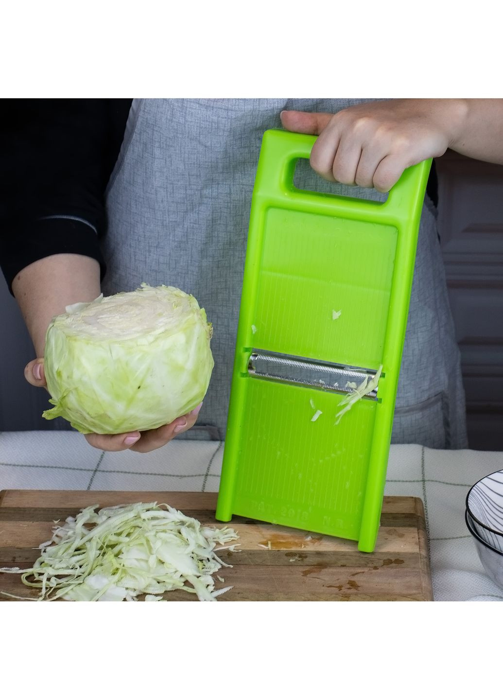 Ручная пластиковая шинковка с плавающим лезвием (34х14.5 см) Kitchette (327366488)