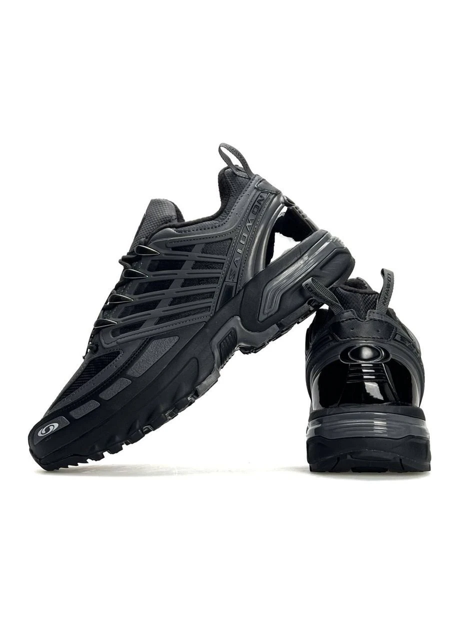 Темно-сірі Осінні чоловічі кросівки dark grey black Salomon ACS Pro GTX