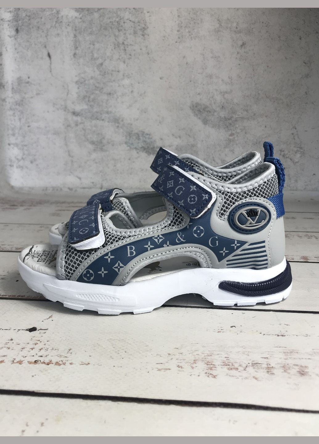 Цветные повседневные босоножки сандалии детские для мальчиков led серо-синий (607-1) B&G на липучке