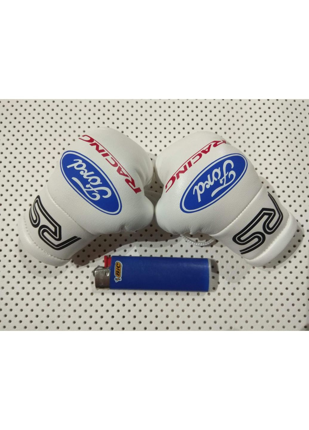 Подвеска боксерские перчатки Ford No Brand (351901764)