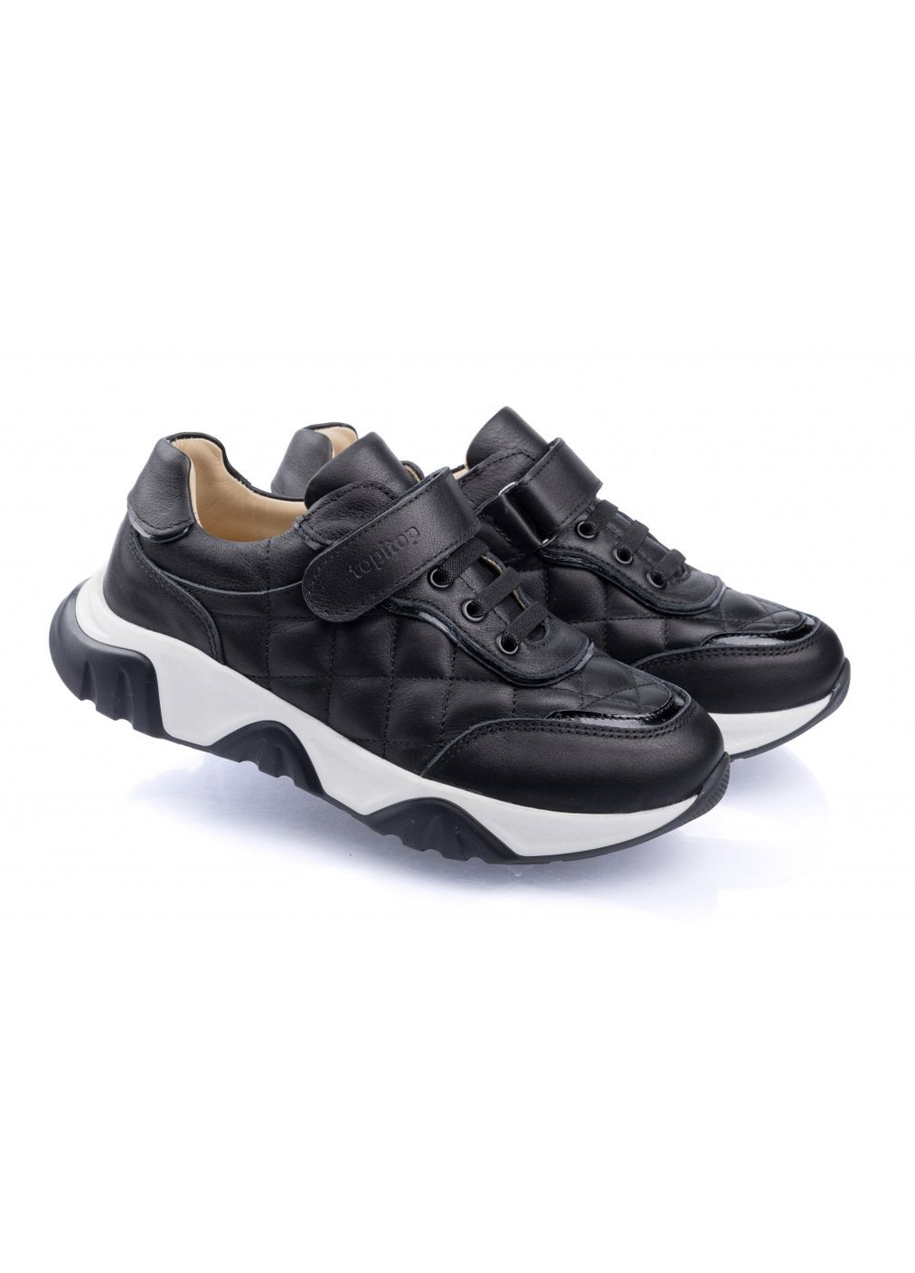 Чорні всесезонні шкіряні кросівки чорного кольору на липучці (3108). розмір Topitop