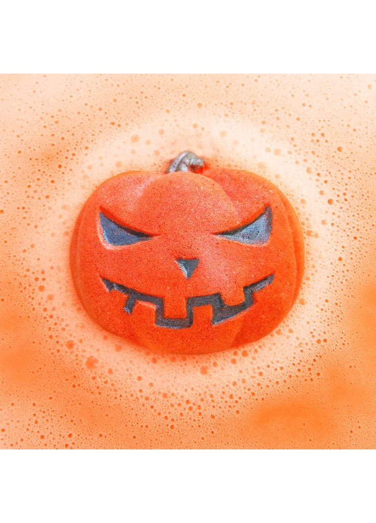 Бомбочка для ванни "Гарбуз Джек"подарунок на Хелловін для дітей та дорослих, аромат абрикосового джему 110 г No Brand (358934800)