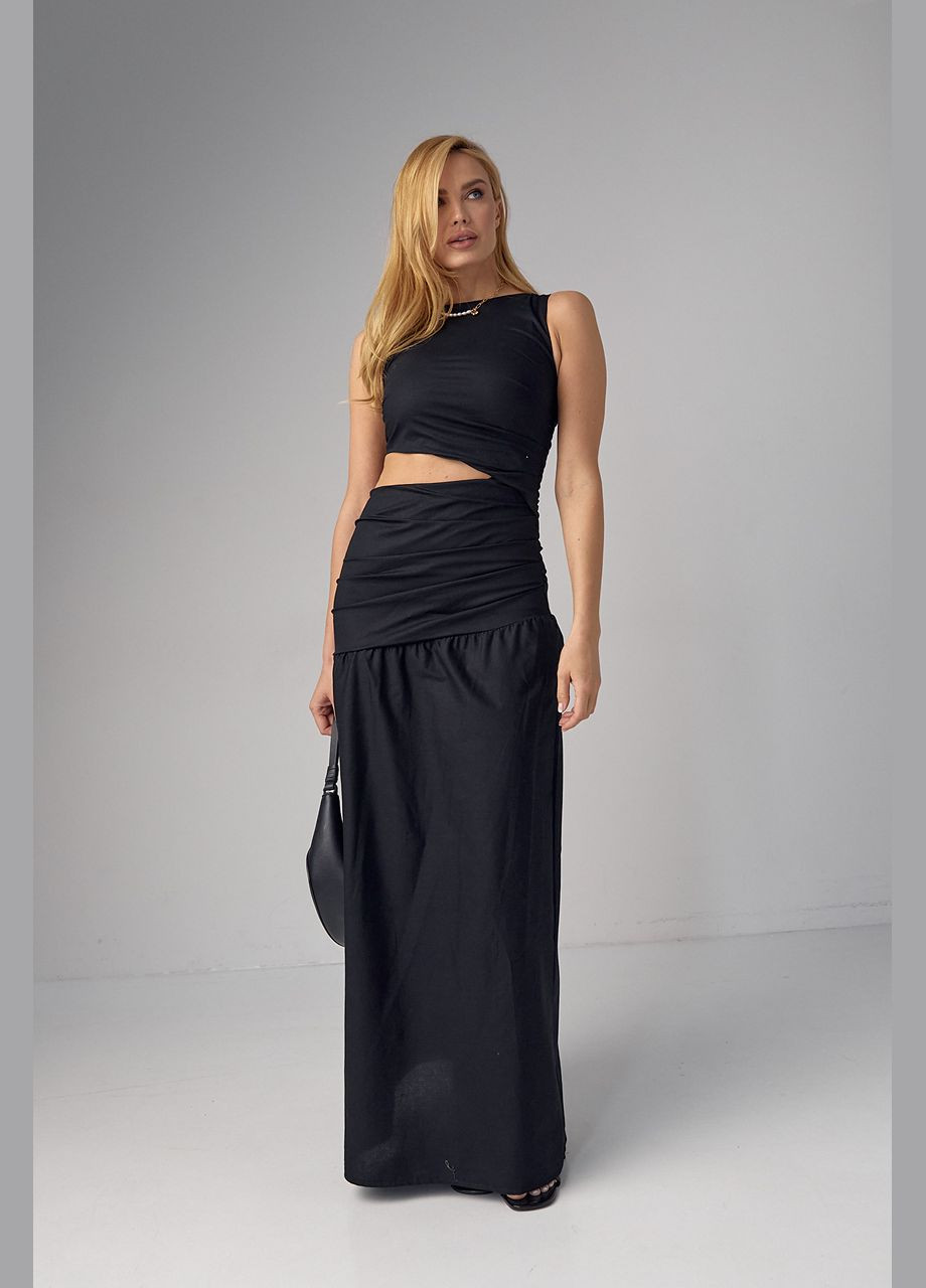 Чорна сукня максі з драпіруванням та вирізом на талії Lurex