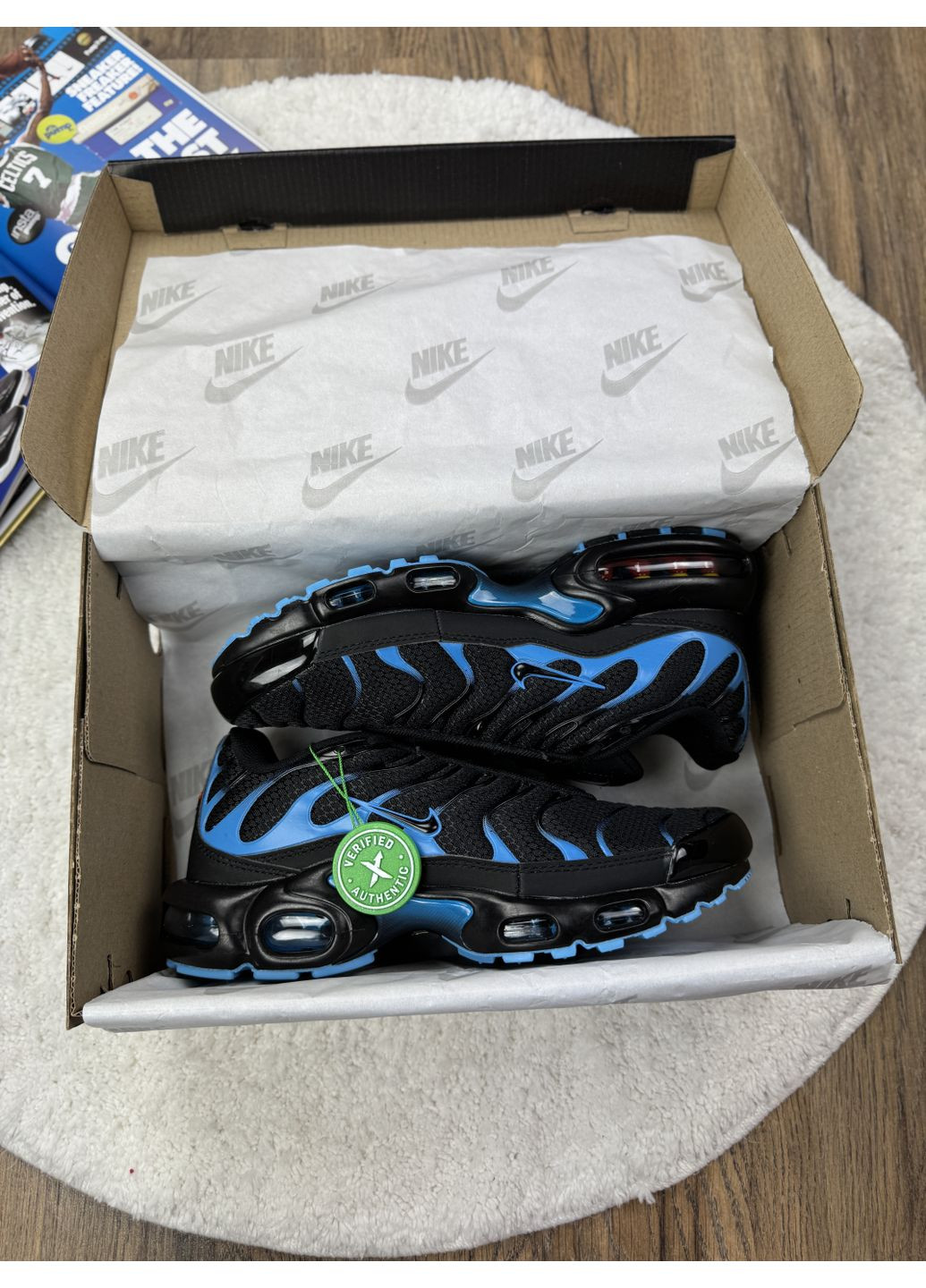 Черные демисезонные кроссовки мужские nike air max tn + black dark blue найк аир макс тн плюс No Brand