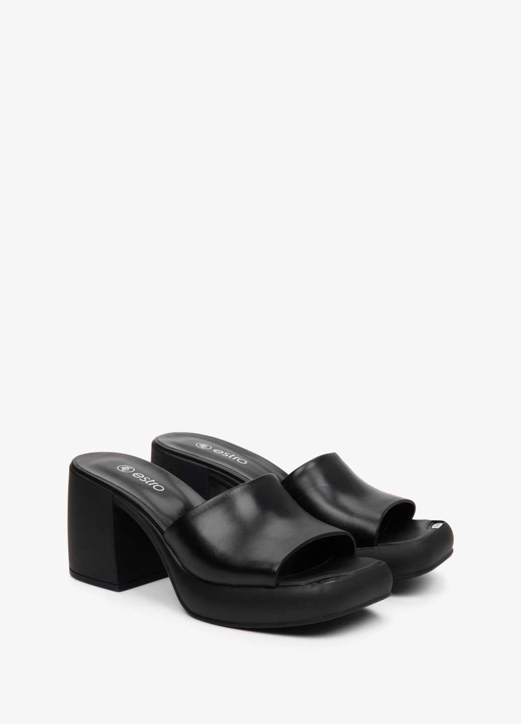 Черные шлепанцы, цвет черный Estro