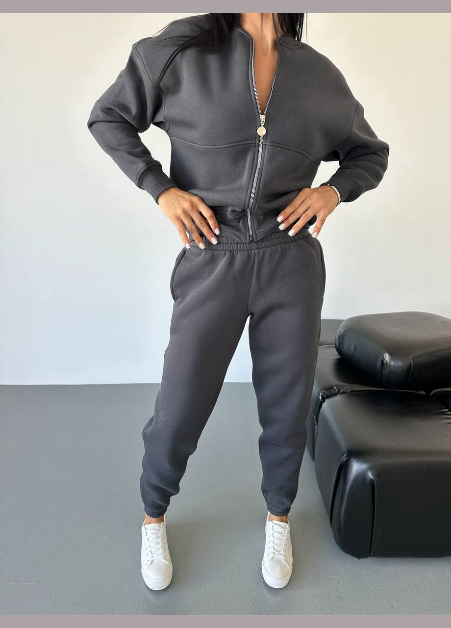 Жіночий якісний спортивний теплий костюм: кофта бомбер на блискавці і штани джогери з утепленням No Brand (316094576)