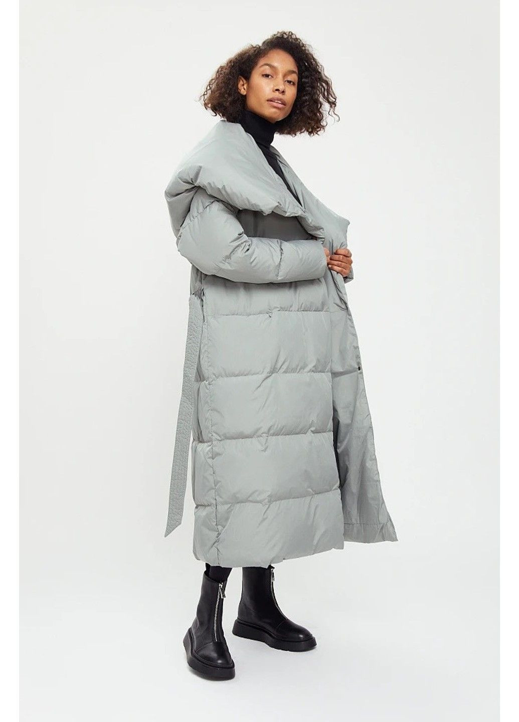 Серый зимний Пуховик Finn Flare