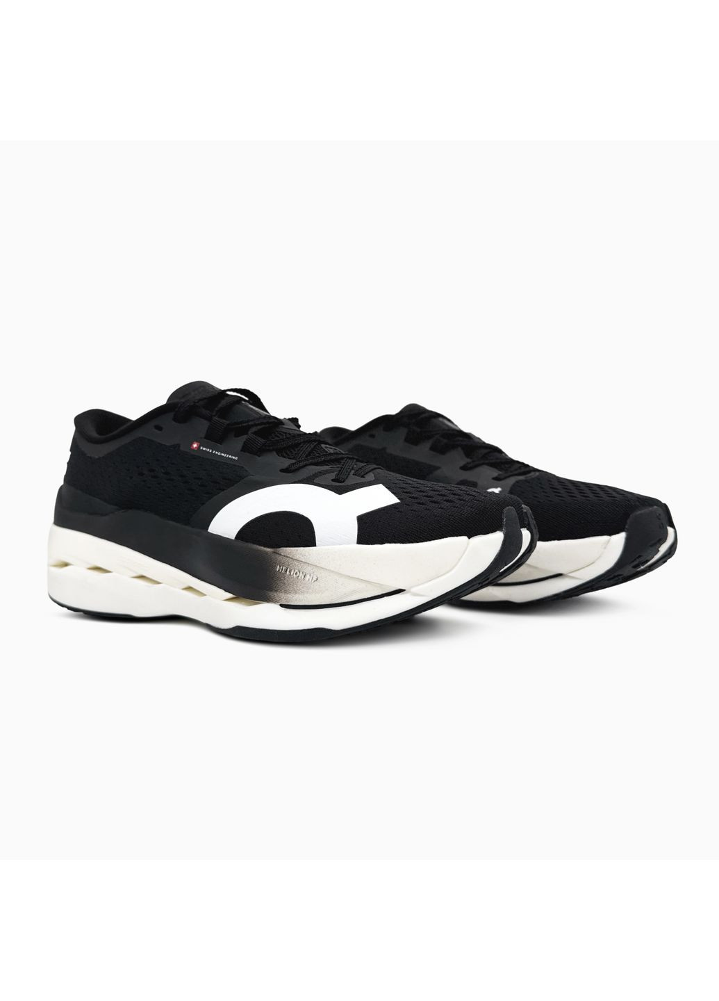 Білі літні кросівки on cloudboom max white/black он No Brand