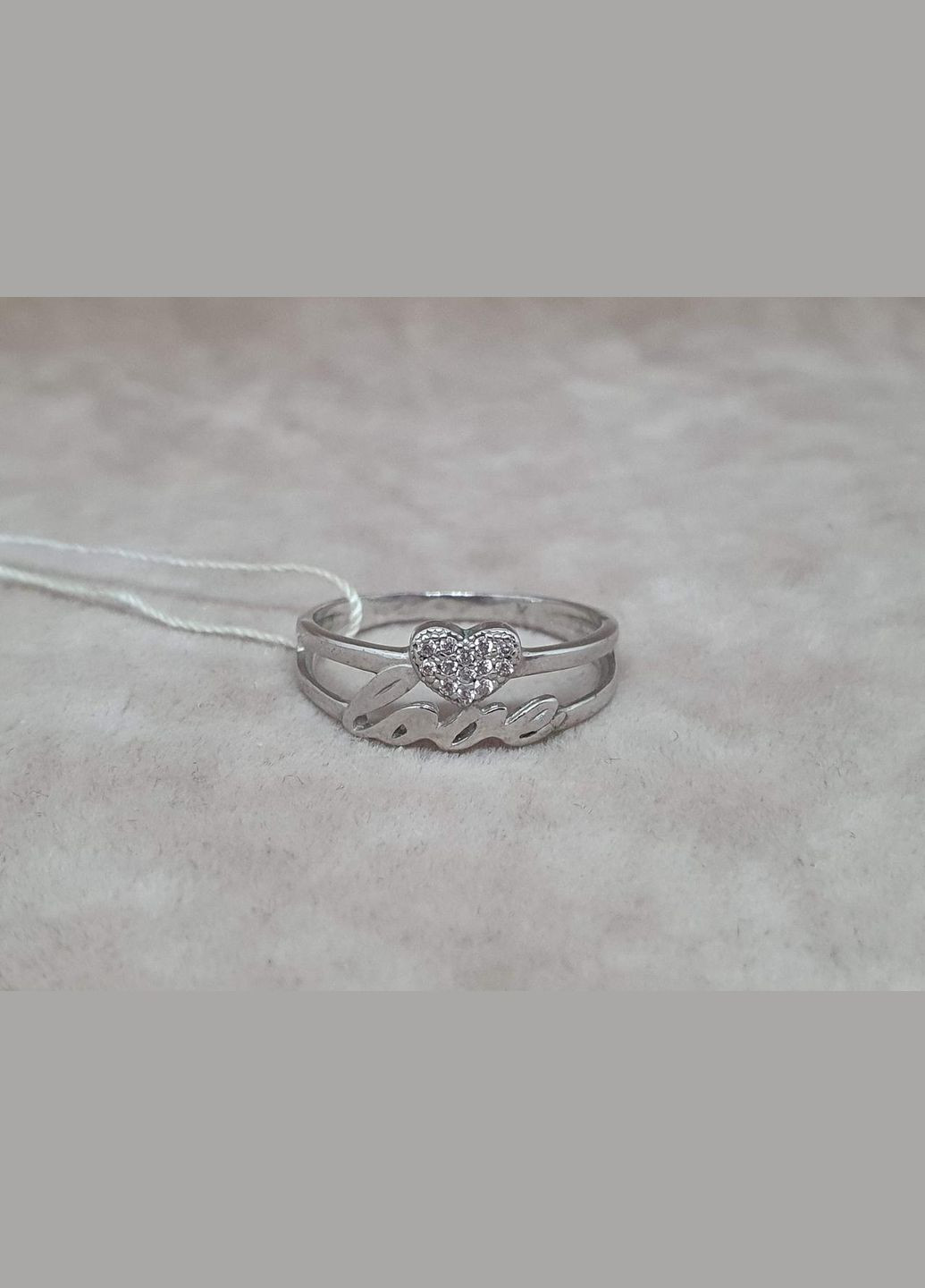 Серебряное кольцо с фианитами. 1216/1Р-CZ AGNI (323136354)