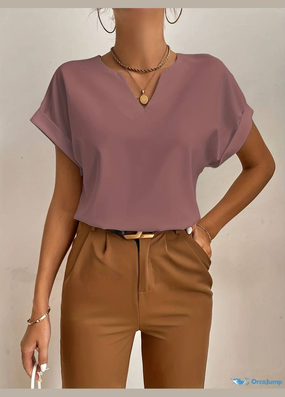 Бузкова жіноча блузка вільного крою з короткими рукавами MonCher