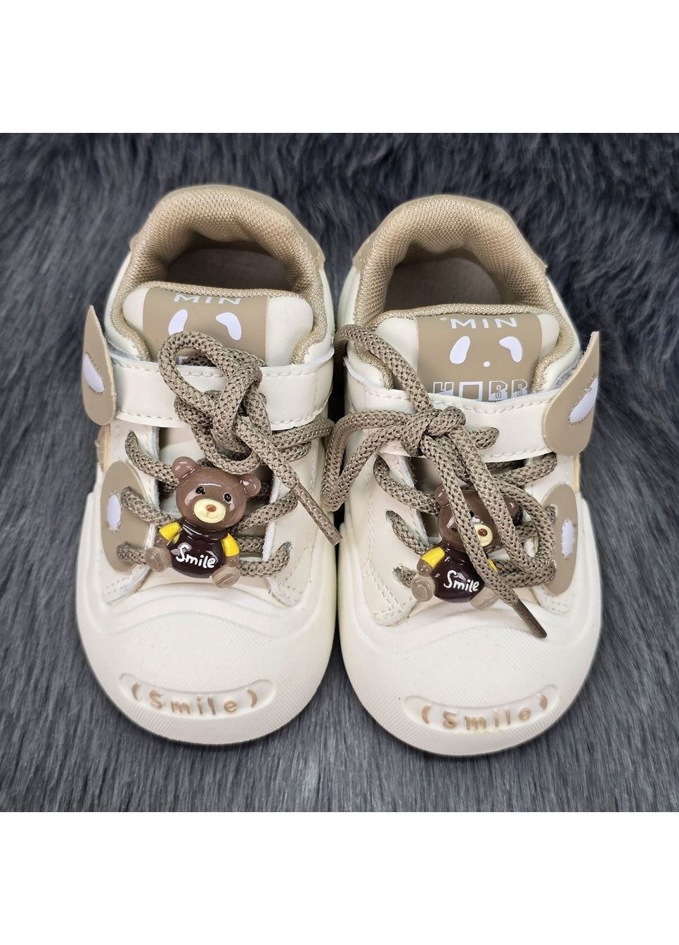 Молочные демисезонные кроссовки детские для девочки Paliament