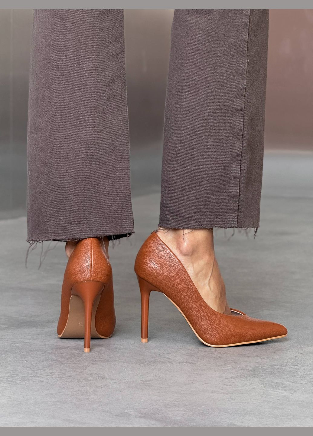 No Brand Женские туфли Vika из экокожи флотар орехового цвета на каблуке 10 см. рыжий з, — (347242349)