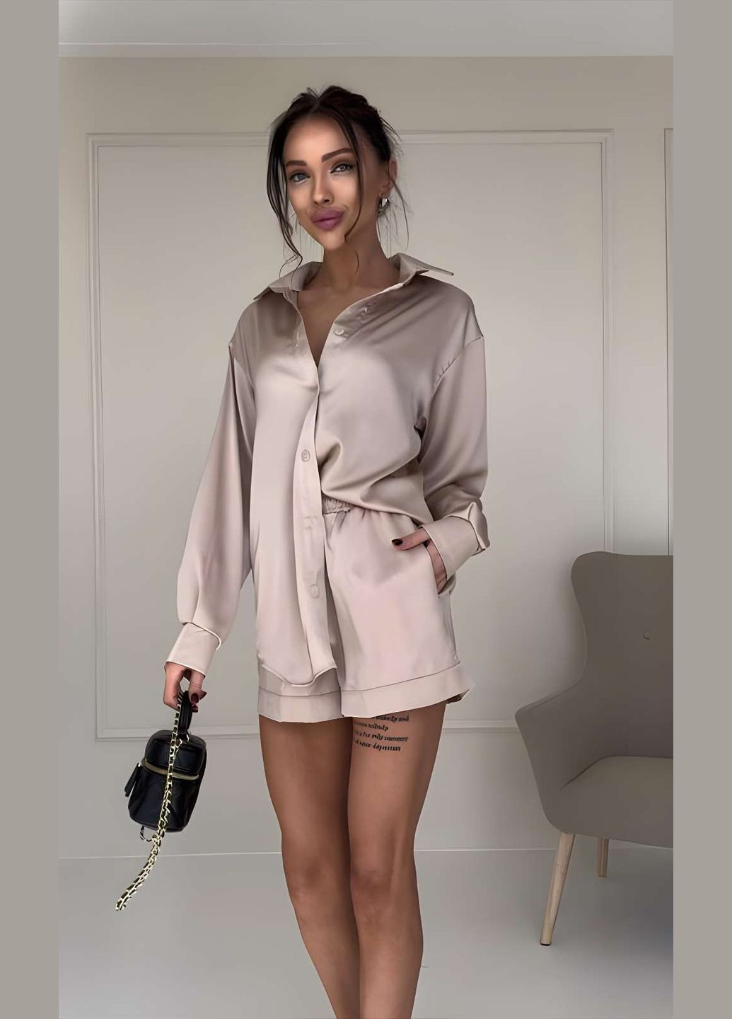 Женский качественный бежевый шелковый костюм рубашка и шорты в стиле пижамы. No Brand (333143158)