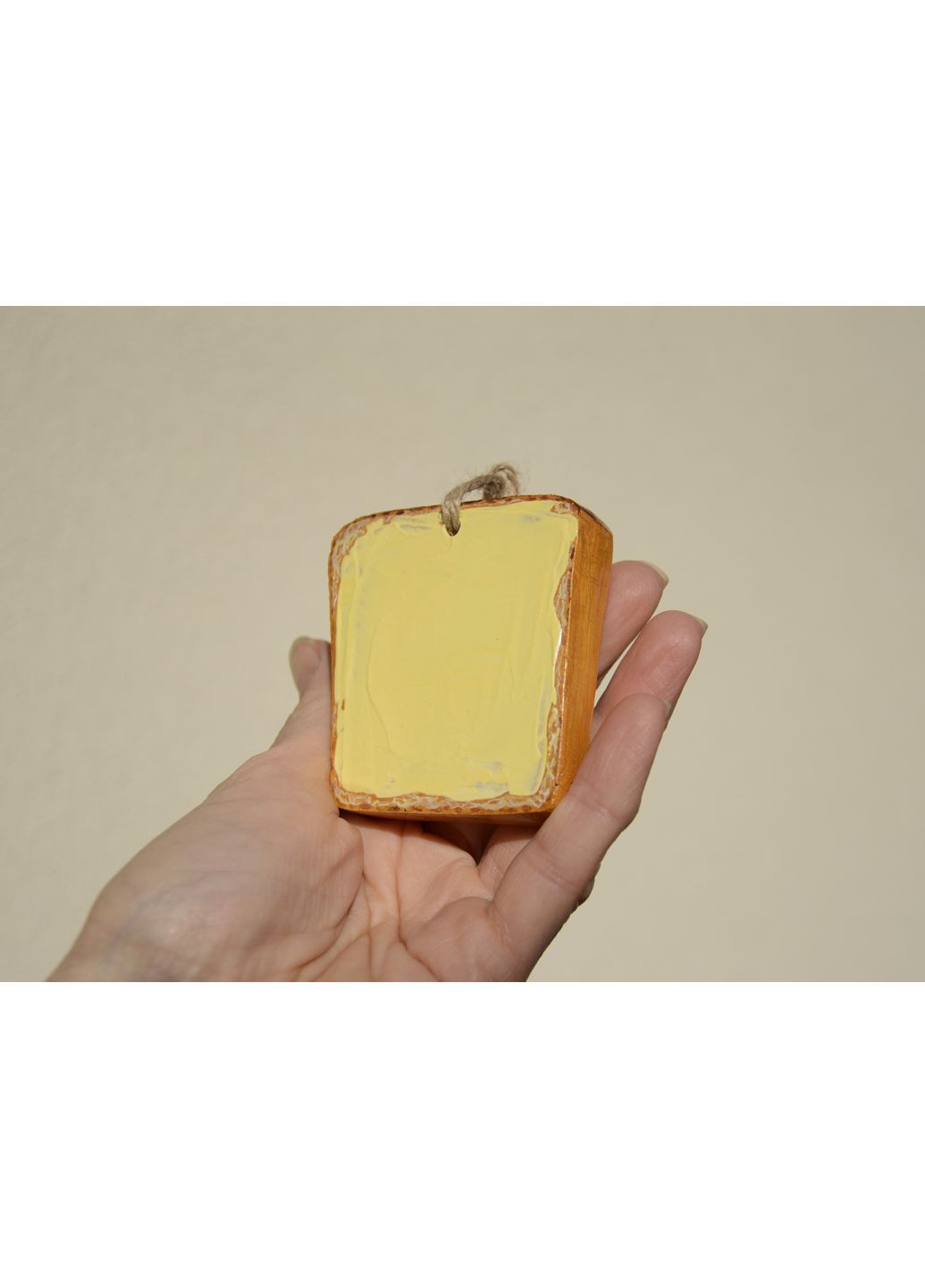 Набір Дерев'яних підвісок - сувенір "Хліб з маслом і помідор і цибуля" Lucy Kozyra (369407802)