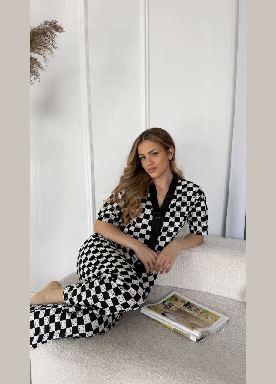 Чорна всесезон жіноча піжама футболка + штани FINO Mode