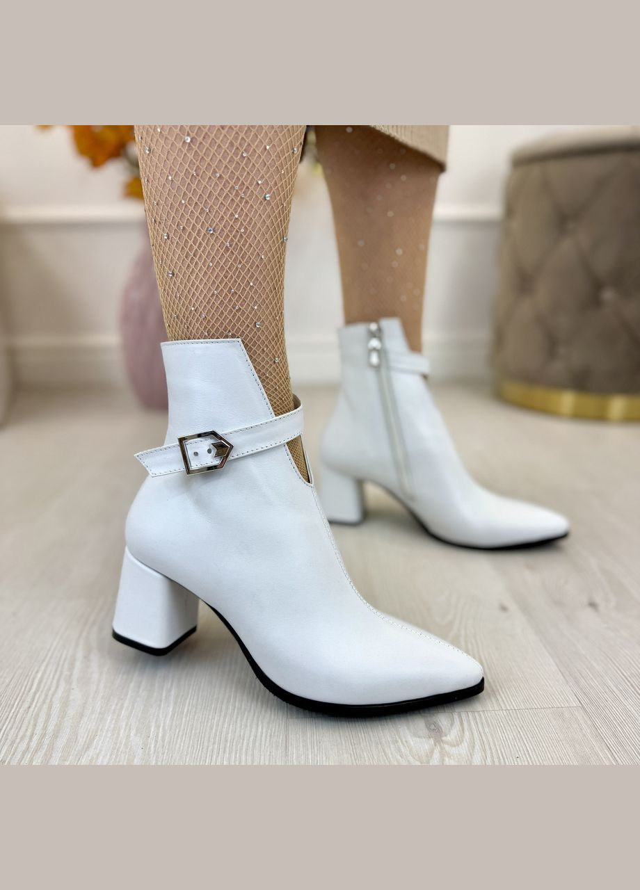 Осенние ботинки кожаные женские с острым носком.. 39 размер Vasha para