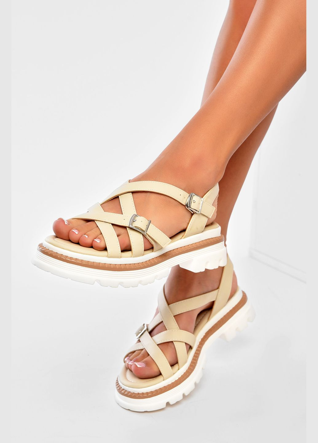 Босоніжки жіночі бежевого кольору Let's Shop (340715160)