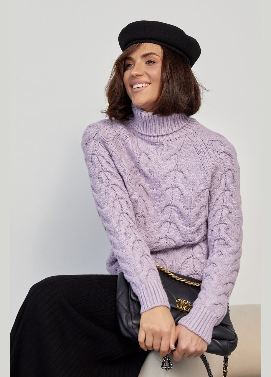 Лавандовый зимний женский свитер из крупной вязки в косичку 4645 Lurex