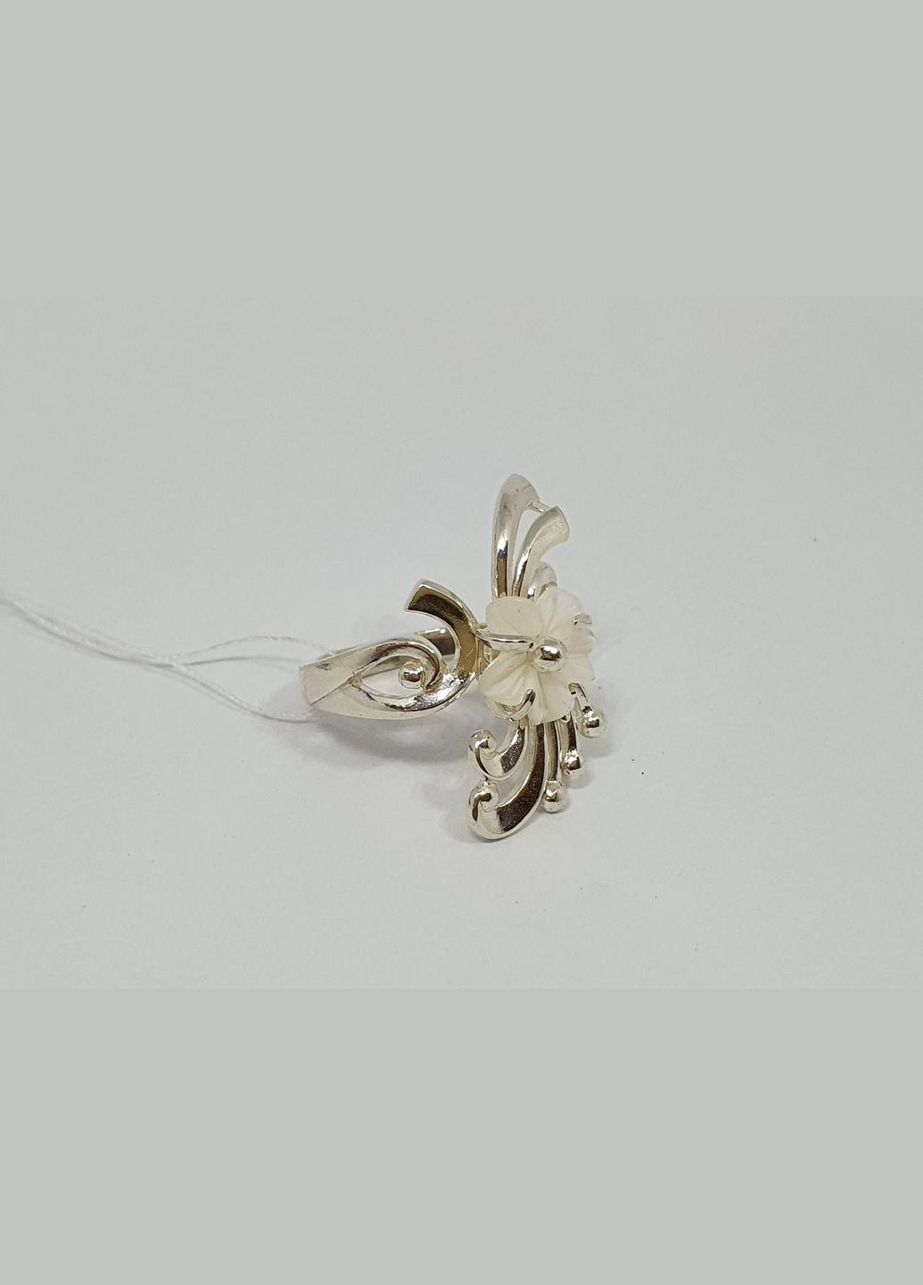 Срібна каблучка з перламутром. 041332 No Brand (296595004)