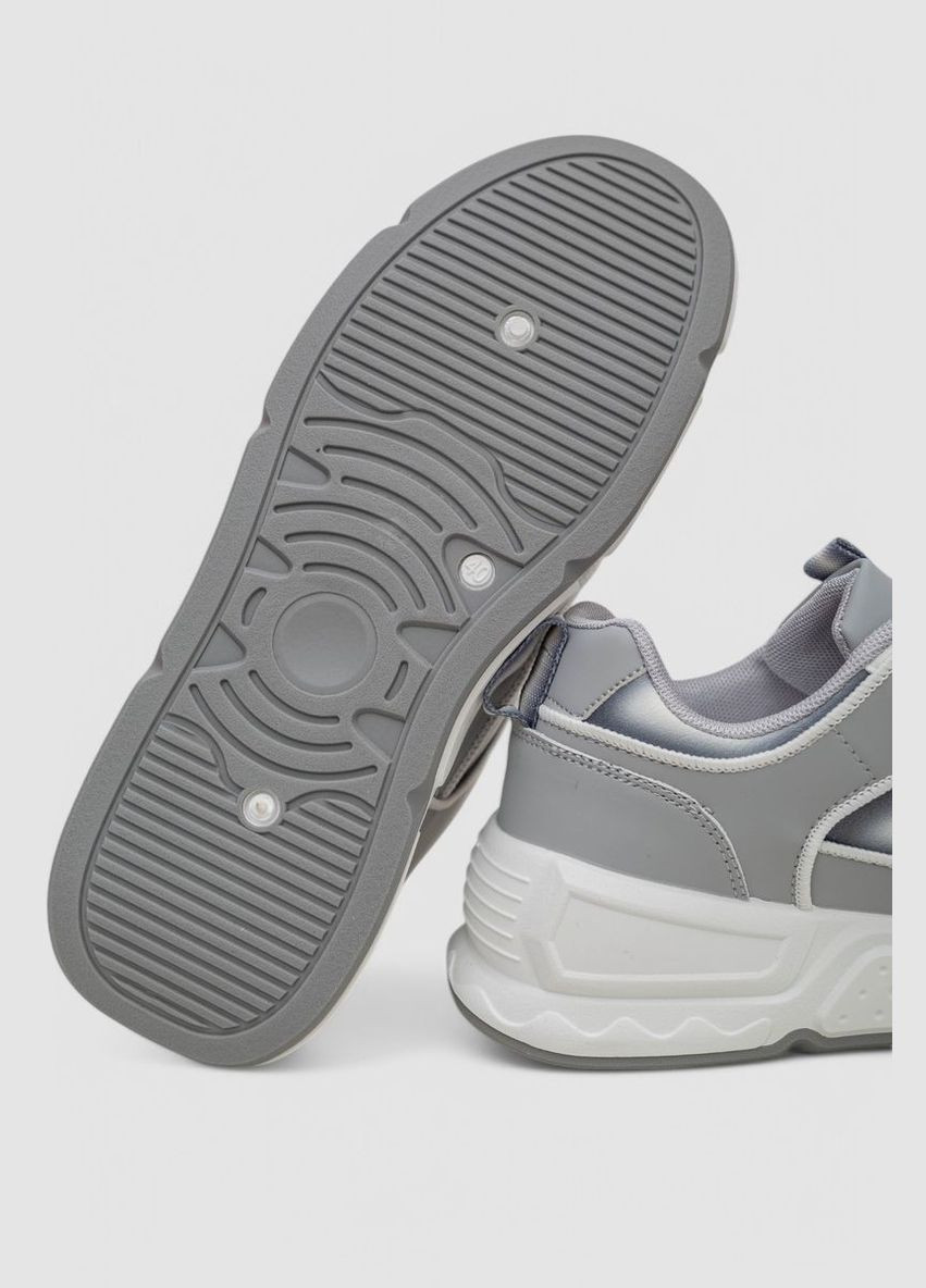 Серые демисезонные кроссовки мужские демисезонные Ager 243RHK20