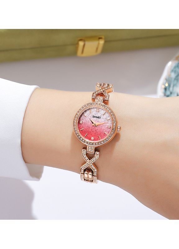 Часы 2001RD Red для женщин золотистые кварцевые с металлическим браслетом и водонепроницаемостью 30 м ProDobro (367266943)