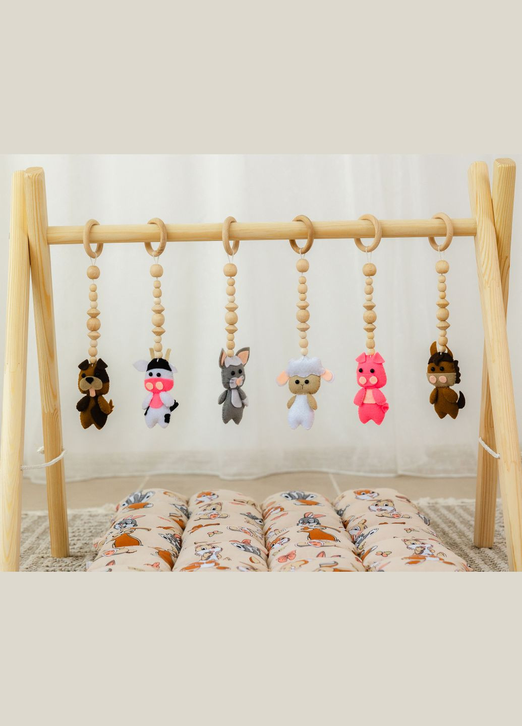 Мобиль детский напольный BabyGym XRMASTER Веселая ферма с матрасиком Funny rabbits No Brand (347163995)