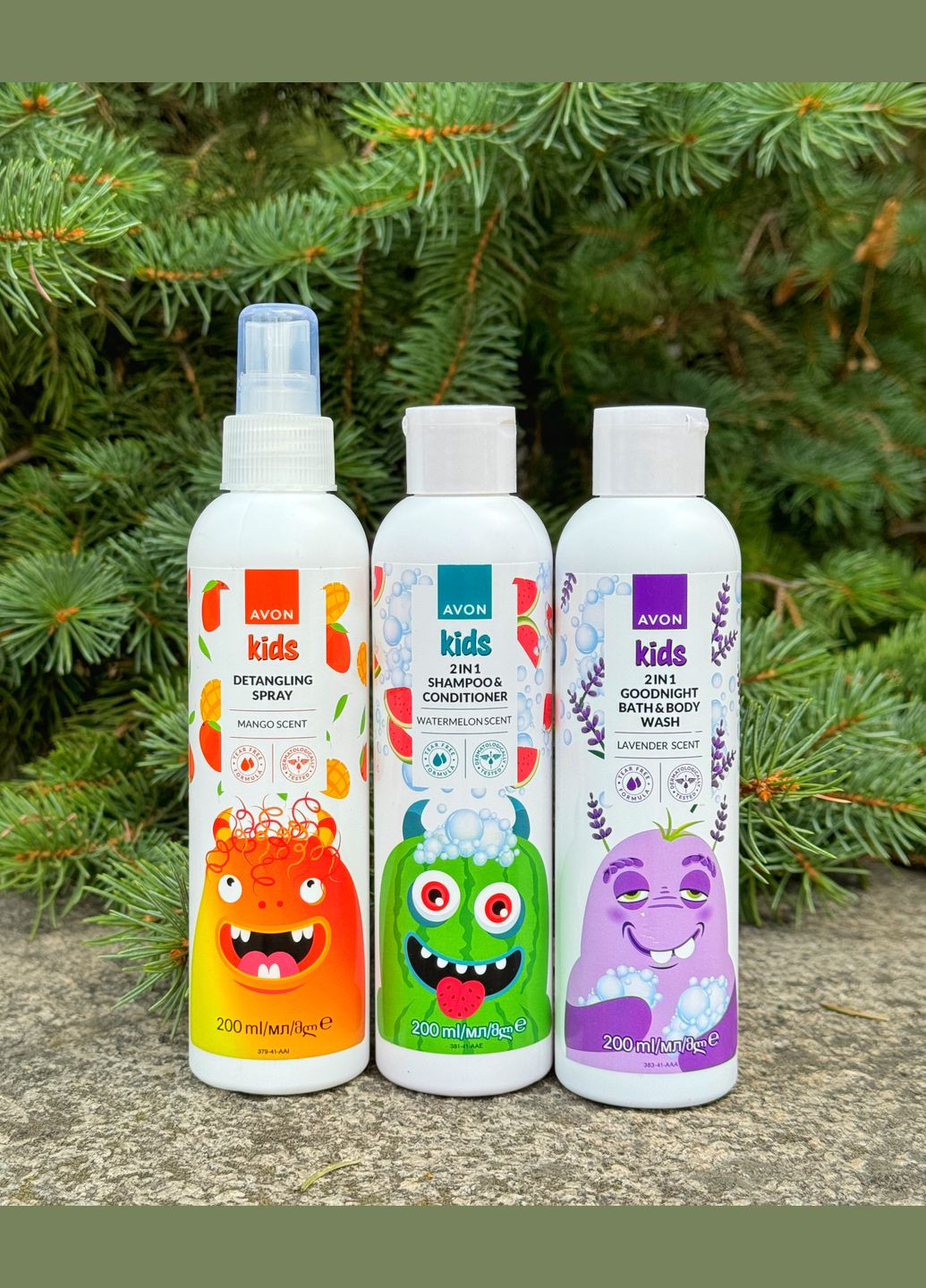 Набір Kids "Веселе купання" 3-в-1( шампунь, піна для ванни, спрей для волосся) Avon (314810202)