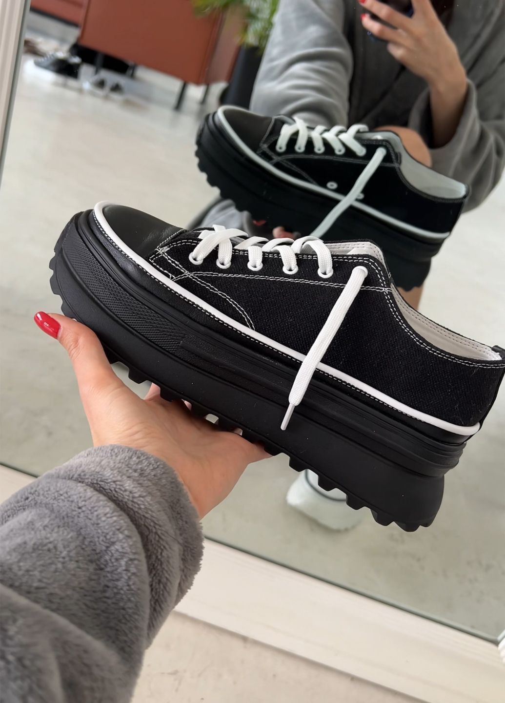 Черно-белые кеды Rayskaya woman