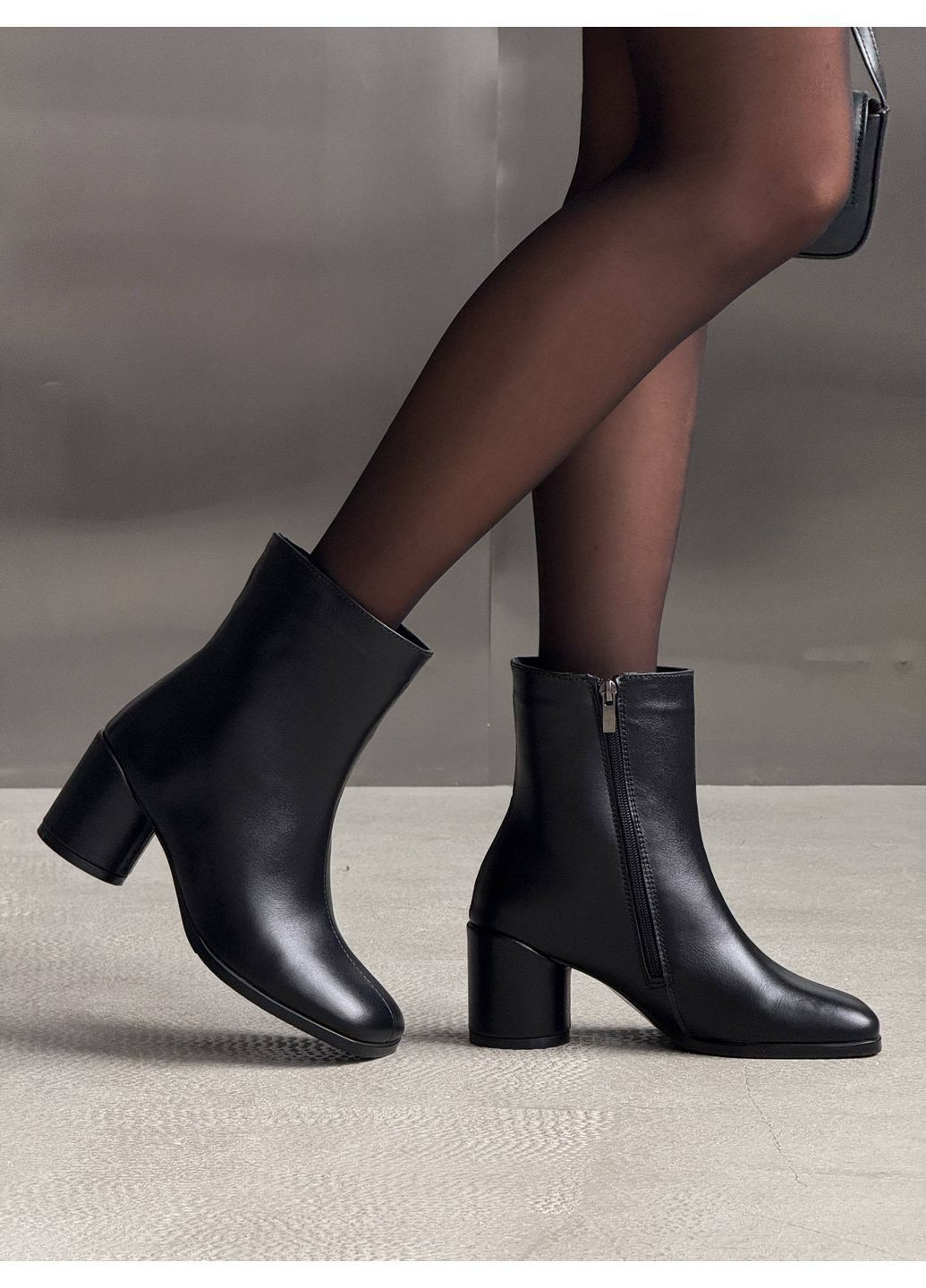 Чорні зимня зимові ботильйони No Brand