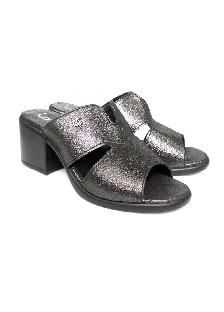 Серебряные шлепанцы женские кожаные на каблуках 6см. Lonza