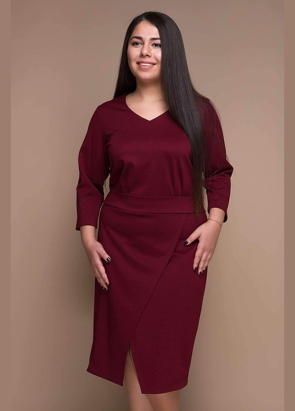 Бордова ділова сукня з імітацією запаху келлі бордо Tatiana