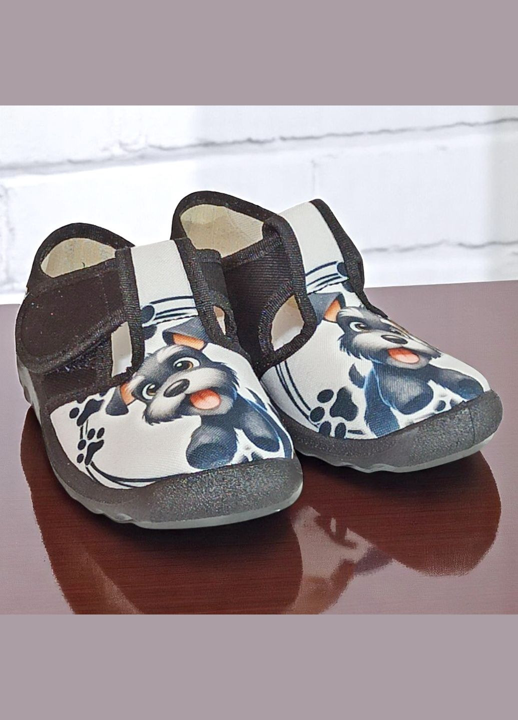 Черные ортопедические закрытые тапочки на липучке для мальчика сменка в садик Waldi