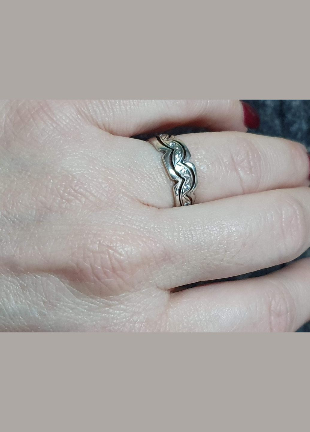 Серебряное кольцо с фианитами. Артикул 1006 АЛМ.НИТЬ,5 AGNI (327416542)