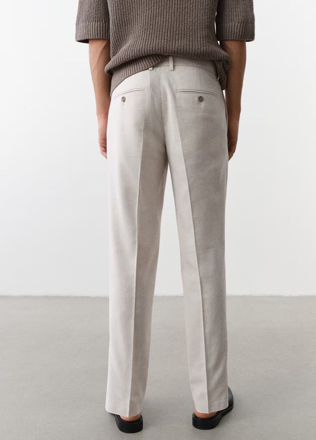 Светло-бежевые классические летние брюки H&M