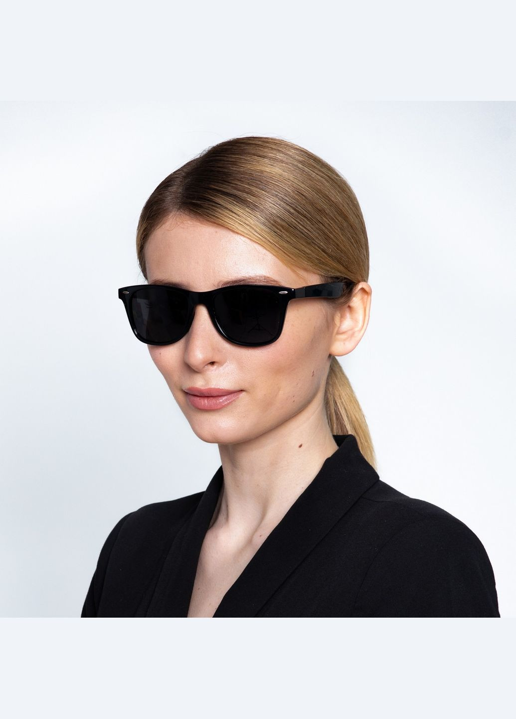 Солнцезащитные очки с поляризацией Вайфарер женские LuckyLOOK 111-660 (289358998)
