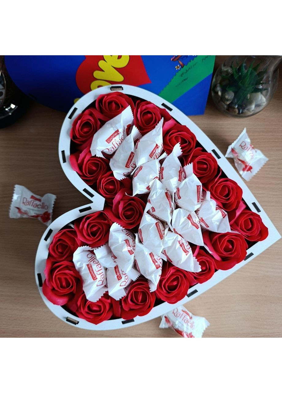 Бокс серце з цукерками для дівчини на день народження день закоханих 8 березня свято (ar282) No Brand (355794564)