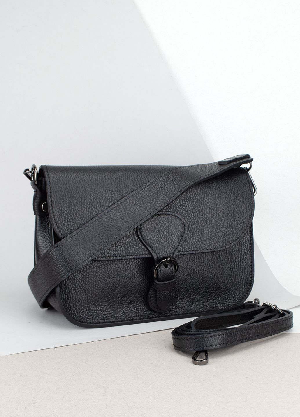 Сумка женская кожаная кроссбоди 03164 черная Virginia Conti (302812865)