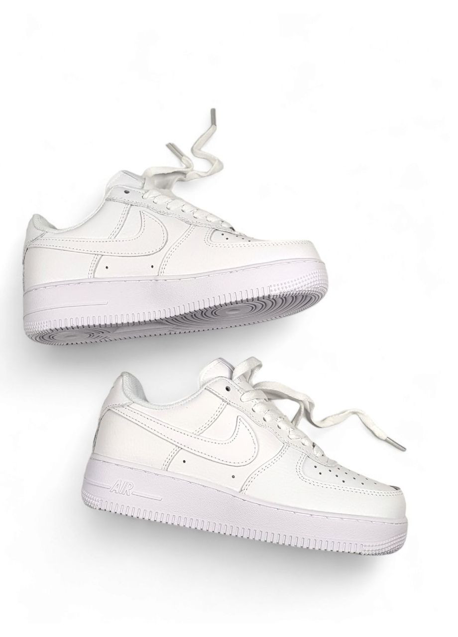 Білі всесезонні кросівки nike whiite low No Brand Air Force 1 classic