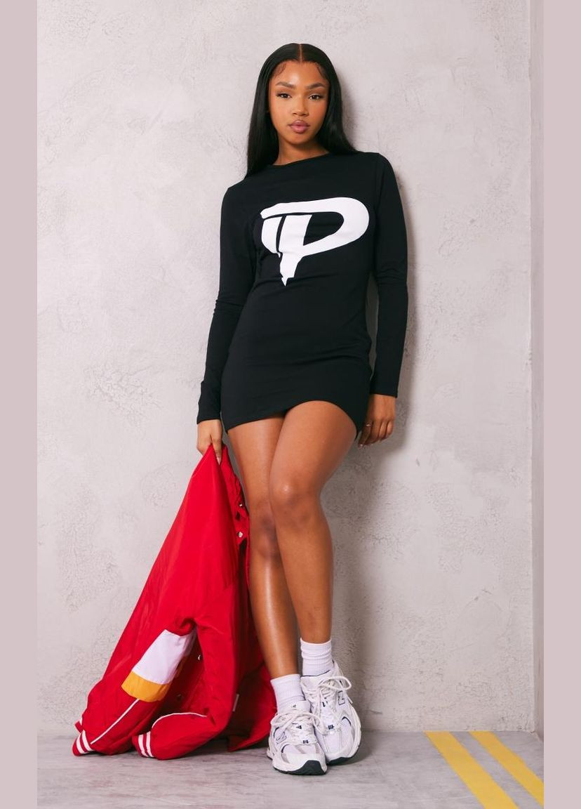 Чорна сукня PrettyLittleThing