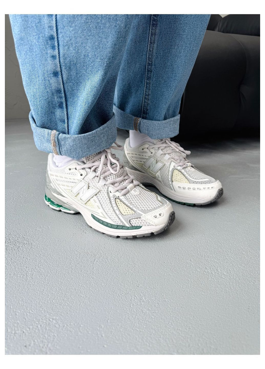 Серые кроссовки new balance No Brand 1906D Cream