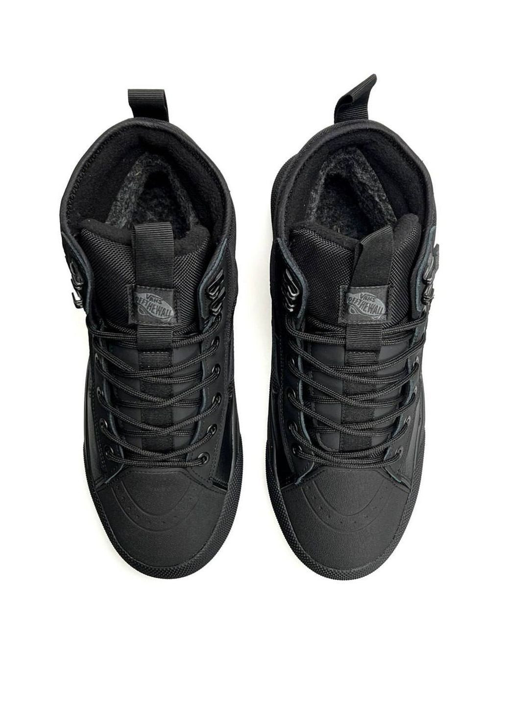 Черные зимние кроссовки мужские No Brand