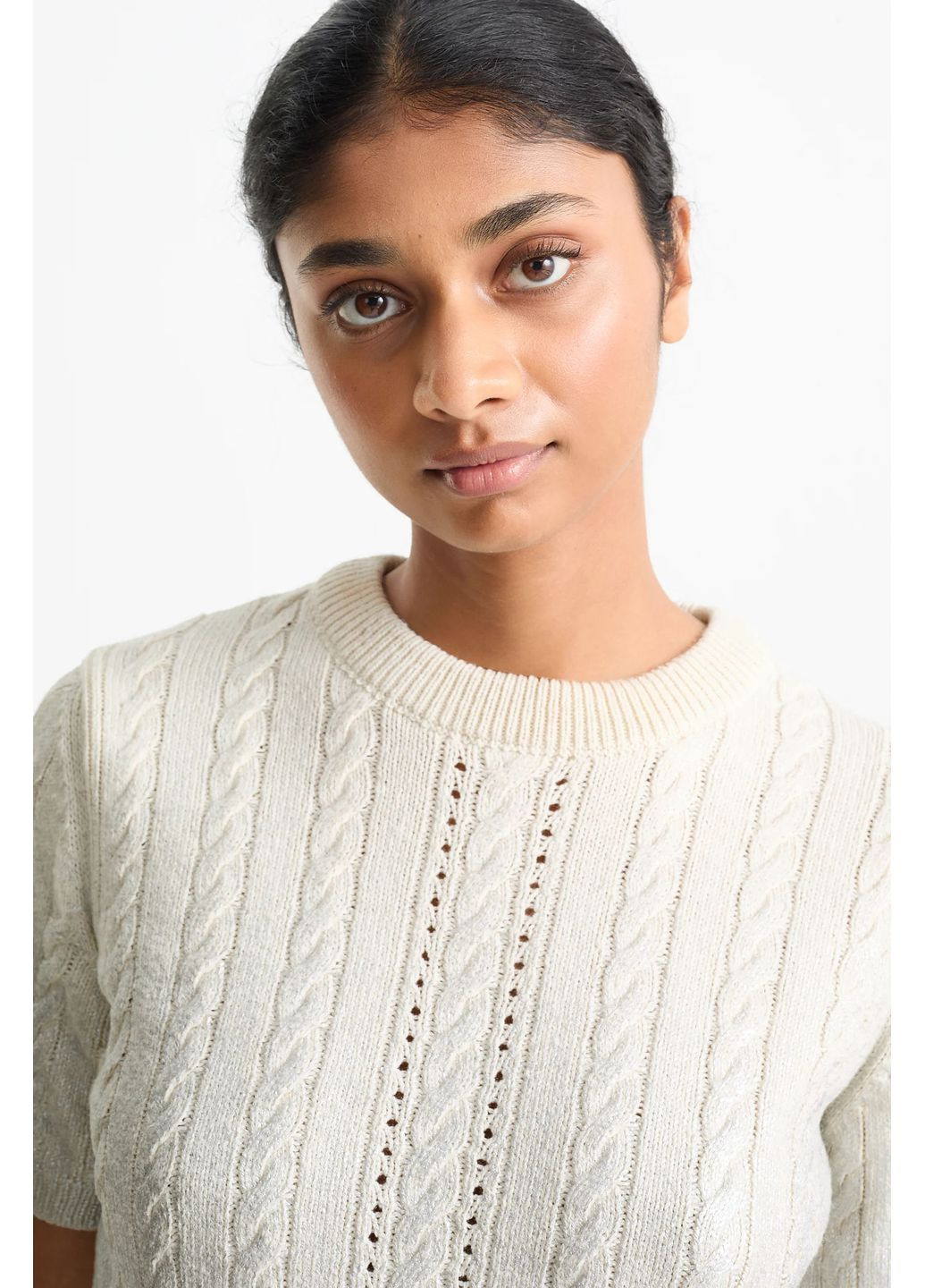 Бежевый демисезонный вязаный свитер C&A