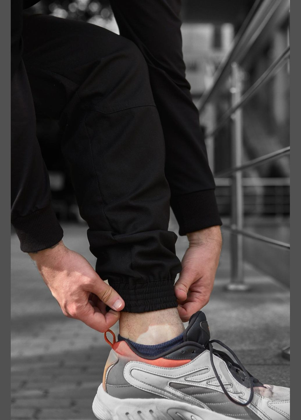 Черные демисезонные брюки No Brand