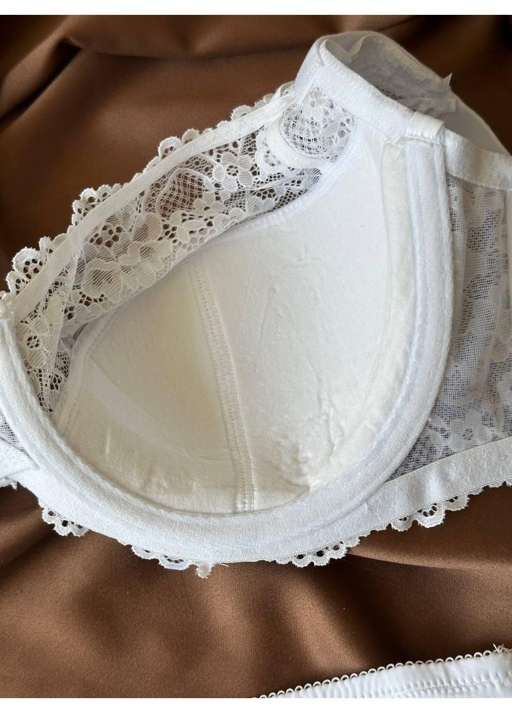 Белый комплект бюстгальтер полупоролоновый + трусики слипы 11676 белый Lanny Mode