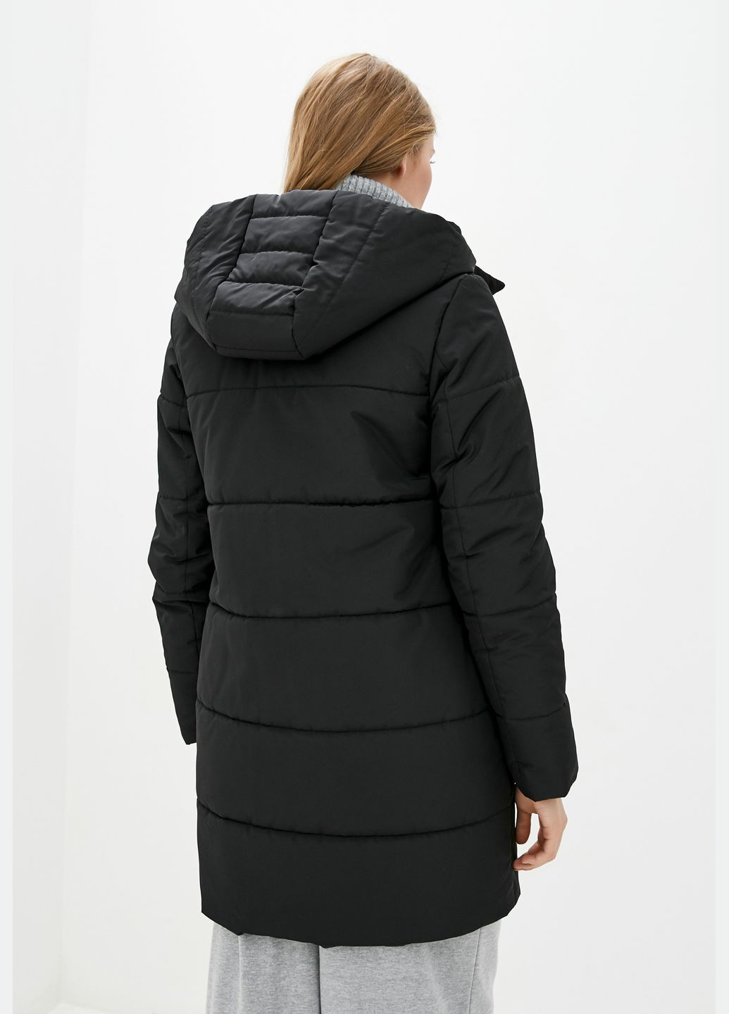 Чорна куртка зимова Modniy OAZIS