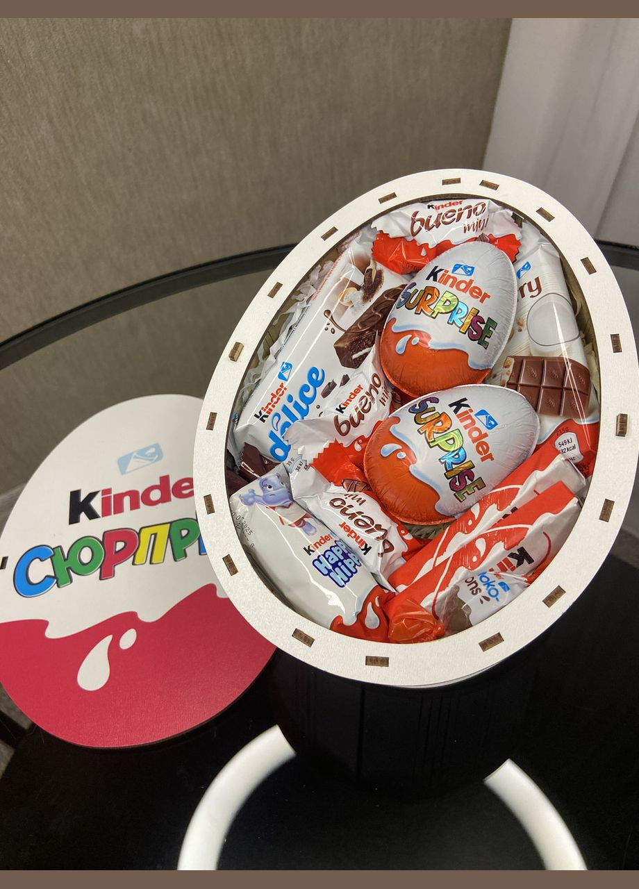 Подарунковий бокс “Kinder Surprise” S | Солодкий набір з кіндерів, 20×16×8 см No Brand (340489894)