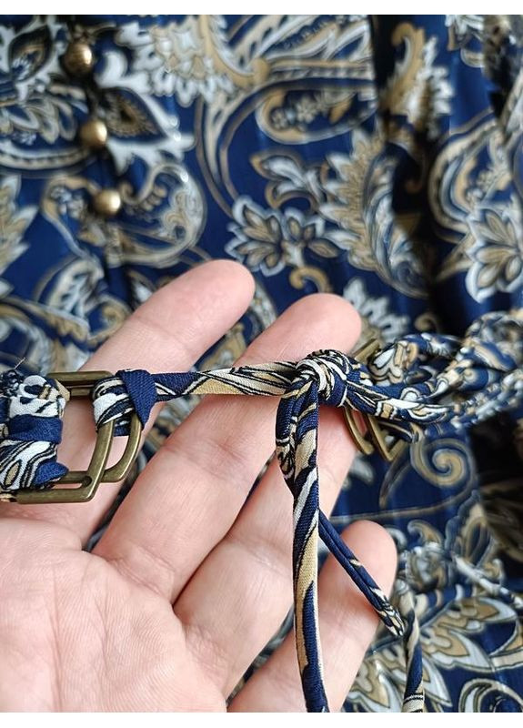 Синее короткое платье с принтом пейсли Zara